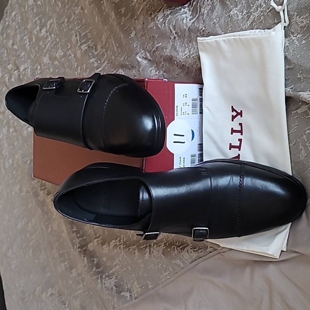 NWT Bally NEOS Black Calf Plain Leather Round Cap Toe Men’s Size 11